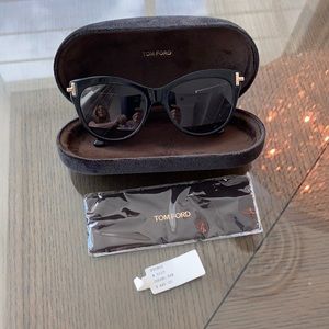 AUTHENTIC Tom Ford black cat eye sunglasses